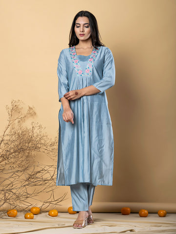 Powder Petals Roman Silk Set