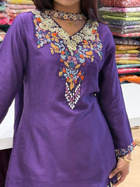 Bainganee Silk Set