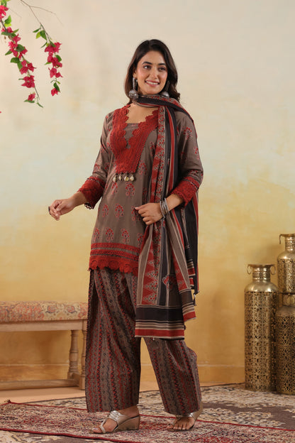 Shruti Farsi Salwar Set