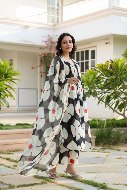 Ecru Essence – Printed 3-Pc Pure Cotton Kurta Set