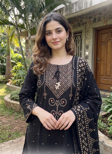 Bandhani Print Kurta Set