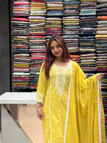 Muskan Sraight-Fit Kurta Set