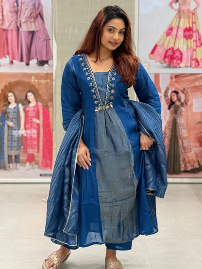 Neelu 3-Piece Ethnic Suit Set