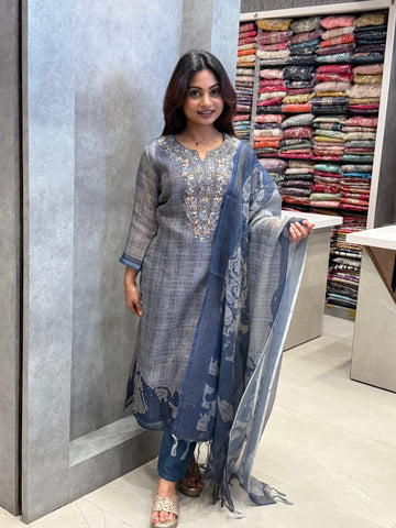 The Midnight Teal & Copper Jute Silk Ensemble