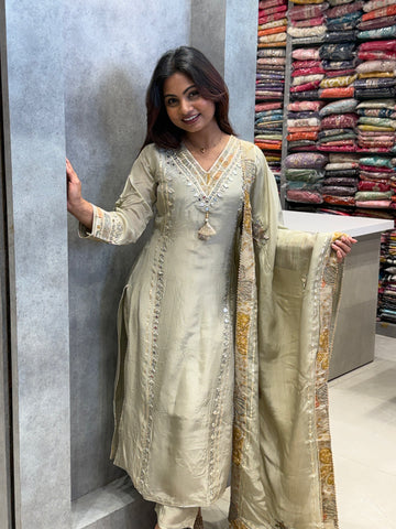 Silk Gota Pati Set