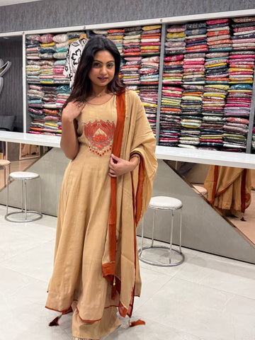 Swarn Kamal Muslin Silk Set