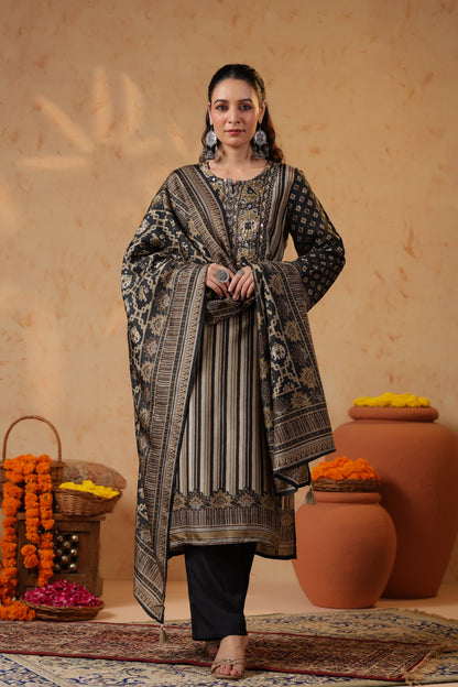 Noor Heritage Kurta & Dupatta Set in Muslin Silk
