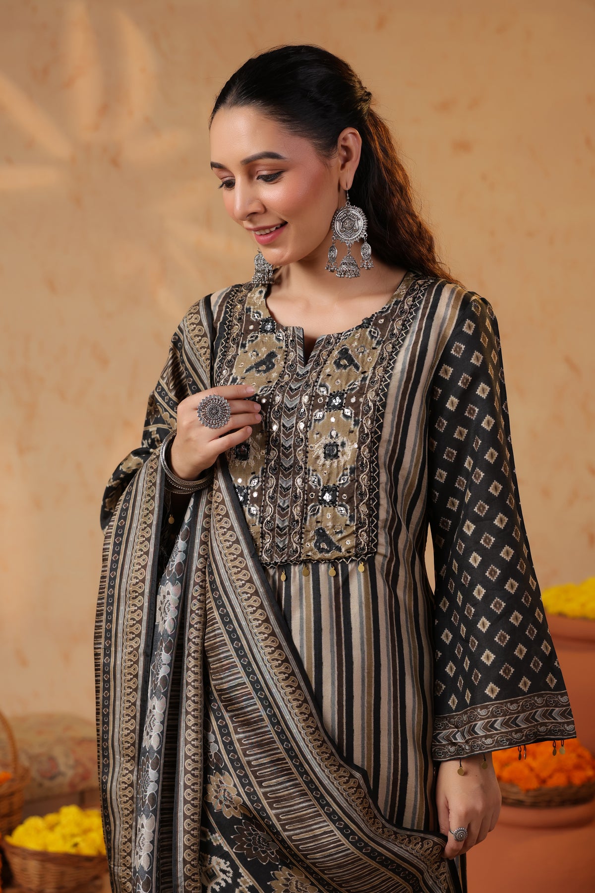 Noor Heritage Kurta & Dupatta Set in Muslin Silk