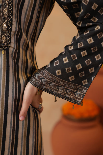 Noor Heritage Kurta & Dupatta Set in Muslin Silk