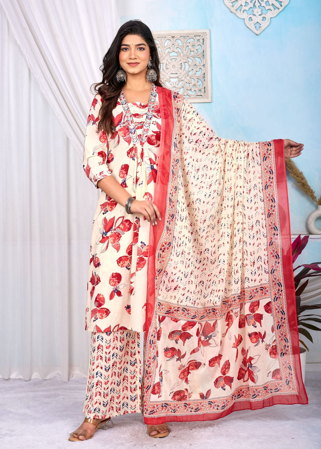 Serene Bloom Cotton Suit Set In Red