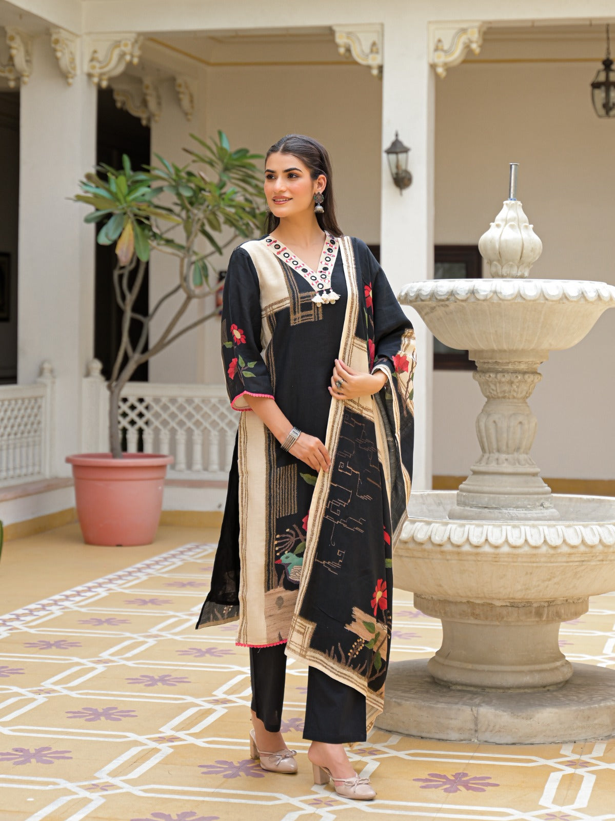 Meera Soft Silk Set