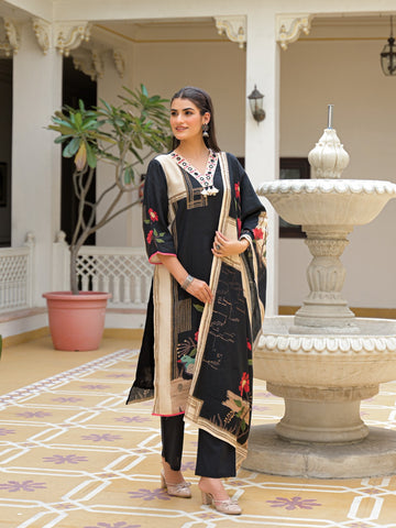 Meera Soft Silk Set