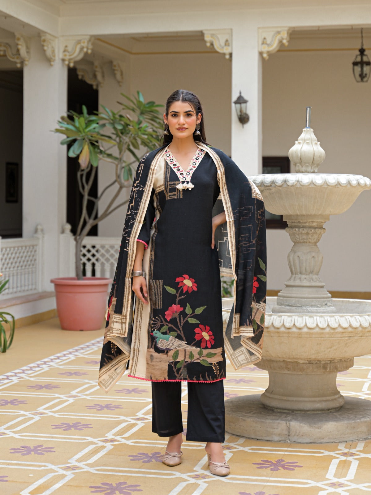 Meera Soft Silk Set
